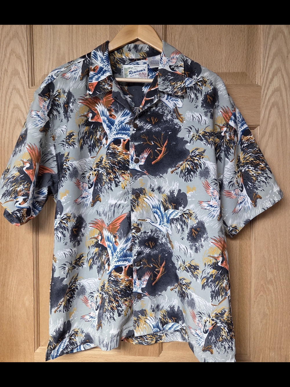 Hawaiian Style Reservoir Medium Button Down Shirt